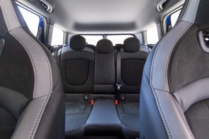 Mini outlet clubman isofix